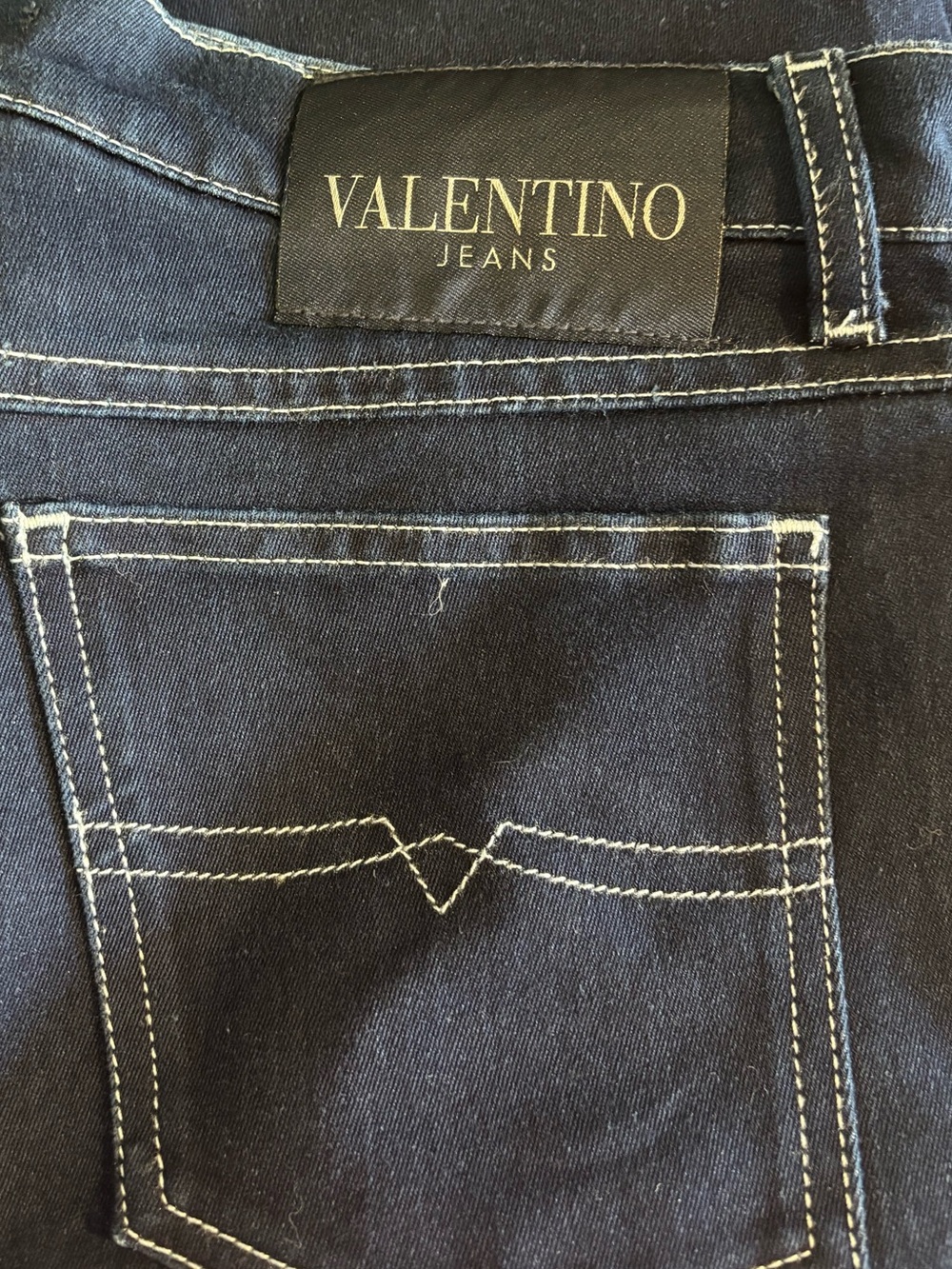 VALENTINO JEANS Like New Straight Leg Vintage Size 30